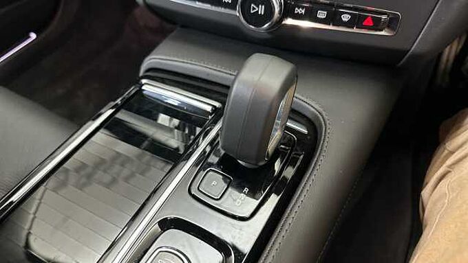 Volvo V90 T6 AWD PHEV Plus Dark