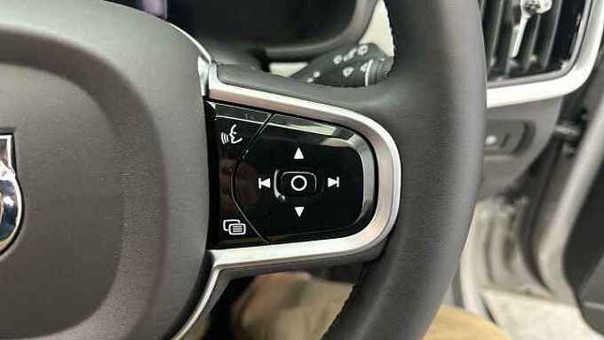 Volvo V90 T6 AWD PHEV Plus Dark