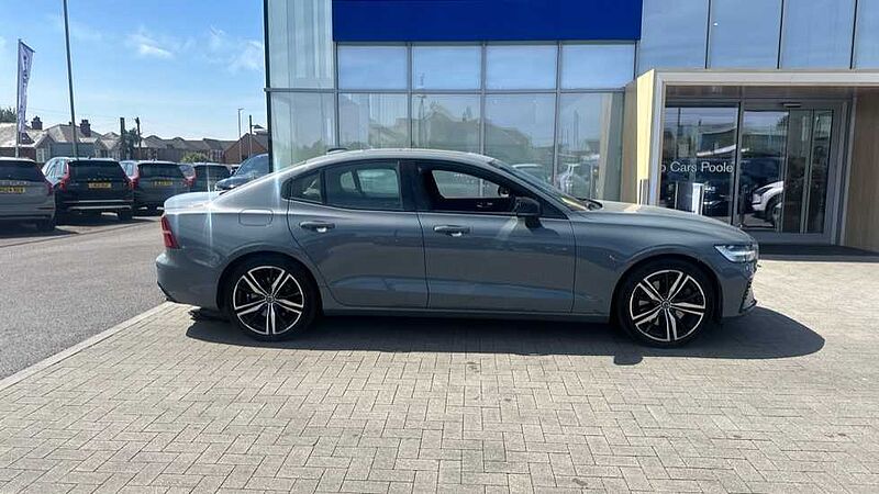 Volvo S60 T8 AWD PHEV Recharge R-Design