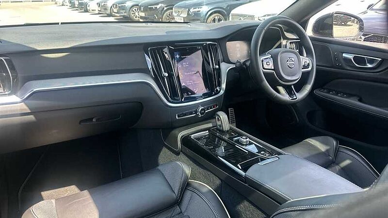 Volvo S60 T8 AWD PHEV Recharge R-Design