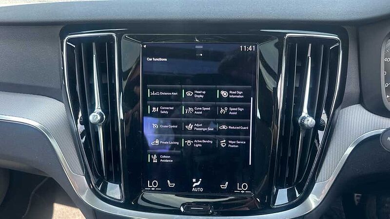 Volvo S60 T8 AWD PHEV Recharge R-Design