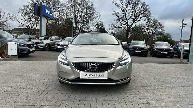 Volvo V40 T3 Inscription Automatic