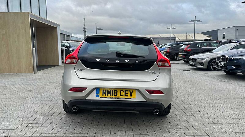 Volvo V40 T3 Inscription Automatic