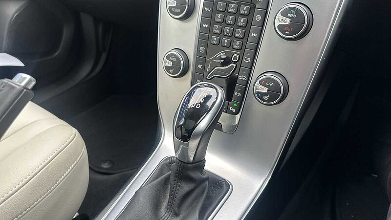 Volvo V40 T3 Inscription Automatic