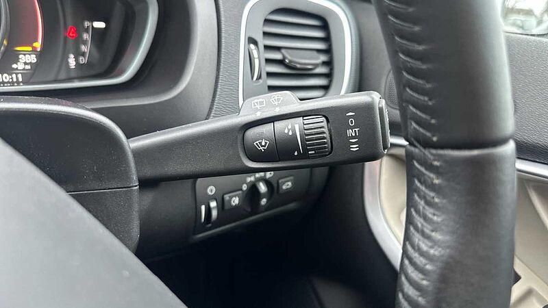 Volvo V40 T3 Inscription Automatic