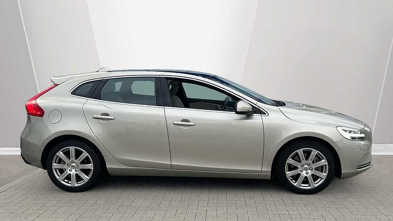 Volvo V40 T3 Inscription Automatic