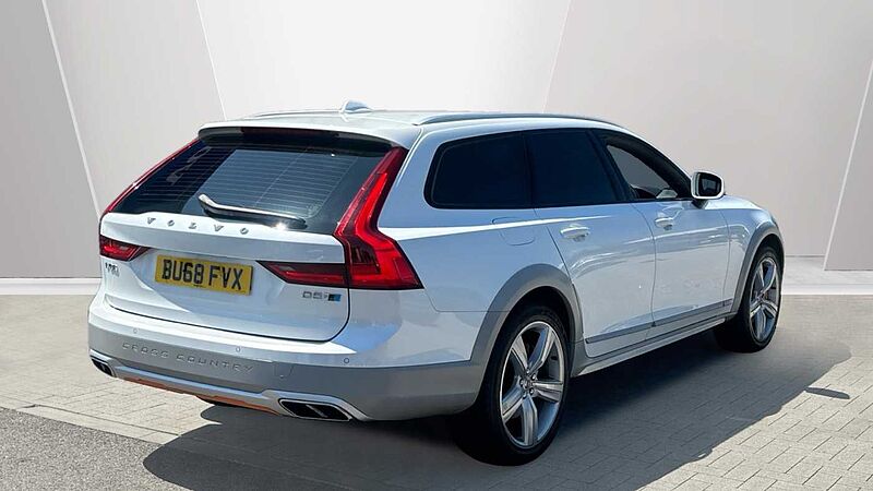 Volvo V90 Cross Country D5 PowerPulse AWD Volvo Ocean Race Automatic
