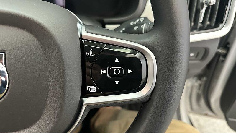 Volvo V90 T6 AWD PHEV Plus Dark