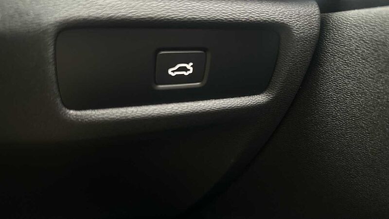 Volvo S60 B5 mild hybrid Petrol Ultimate Dark