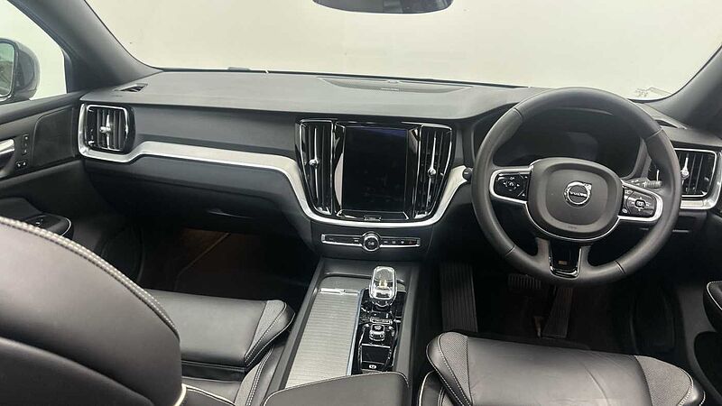 Volvo S60 B5 mild hybrid Petrol Ultimate Dark