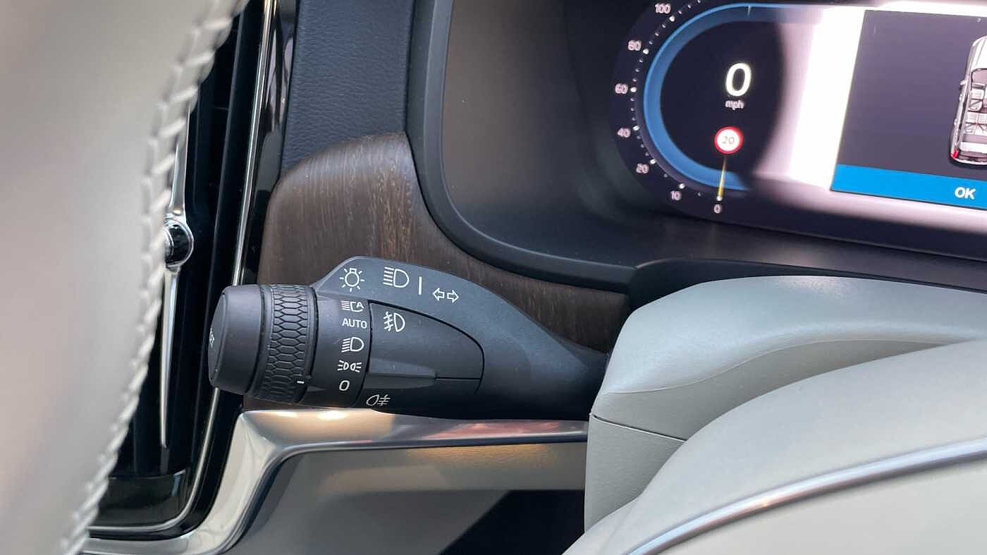 Volvo V90 Cross Country Cross Country B5 AWD Mild Hybrid Petrol