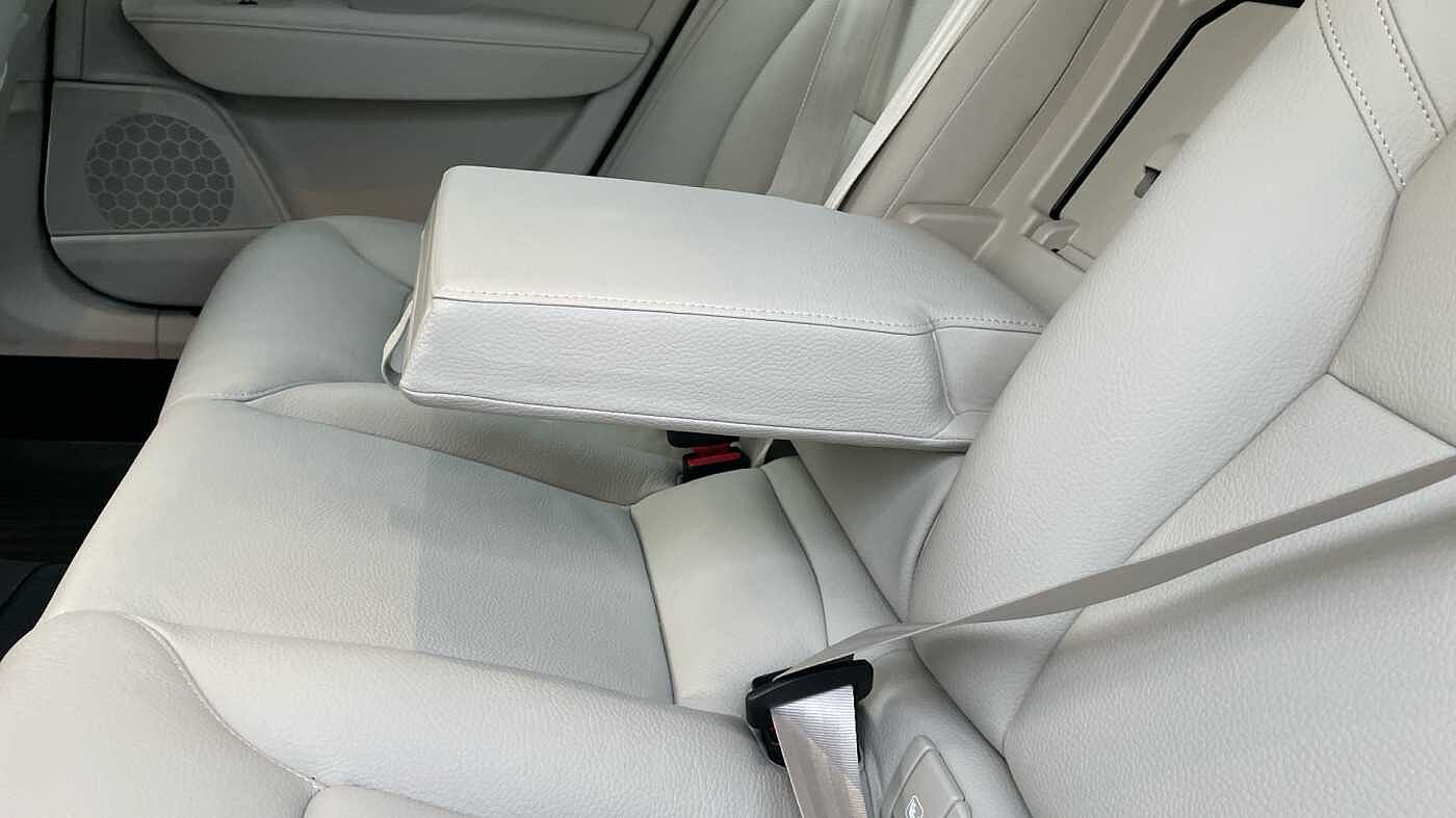 Volvo V90 Cross Country Cross Country B5 AWD Mild Hybrid Petrol