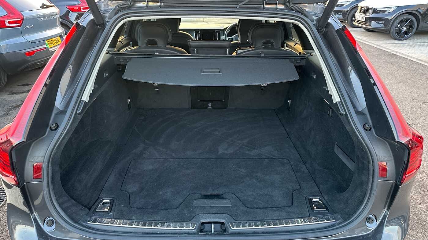 Volvo V90 Cross Country Country, B5 AWD mild hybrid