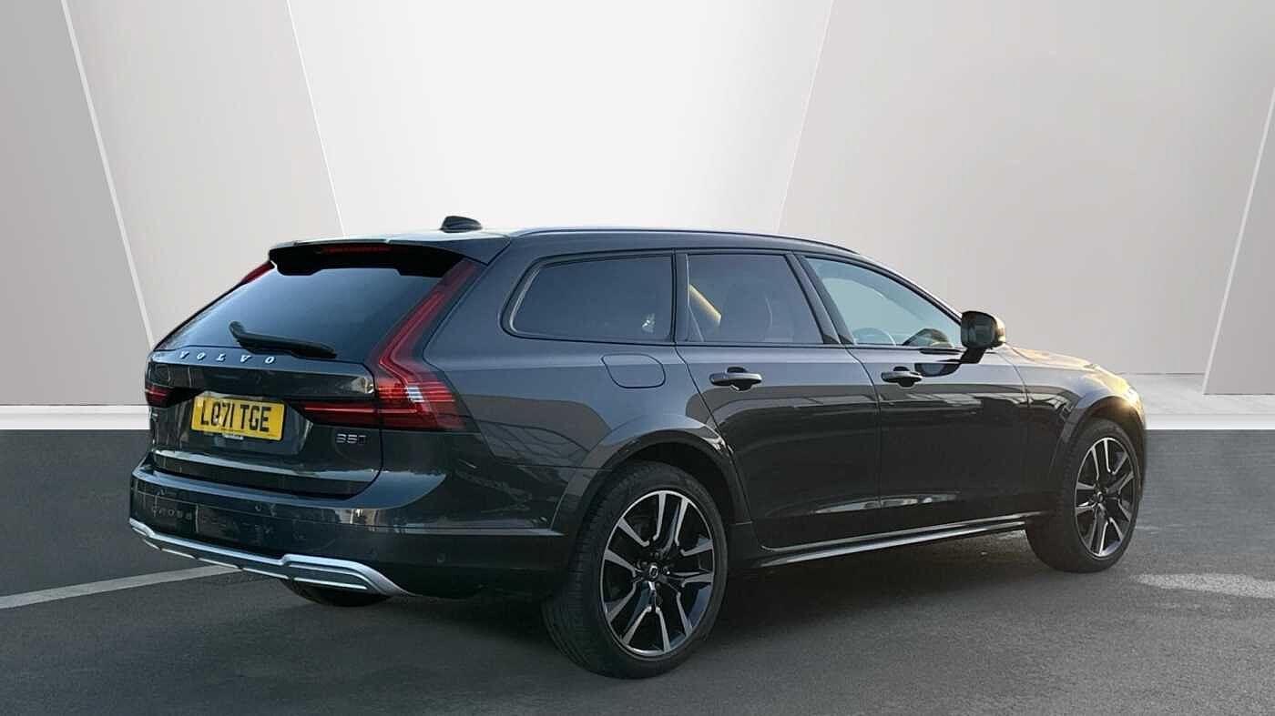 Volvo V90 Cross Country Country, B5 AWD mild hybrid