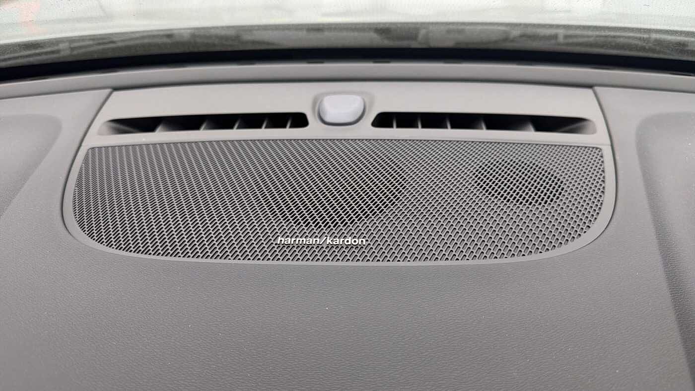 Volvo XC40 Black Edition Ultra, B4 Mild hybrid, Petrol