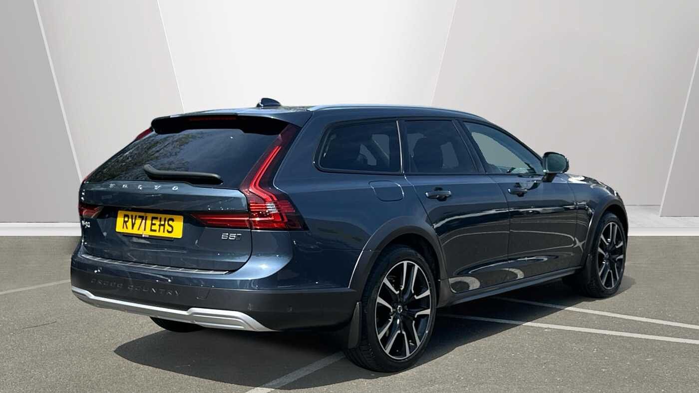 Volvo V90 Cross Country Country, B5 AWD mild hybrid