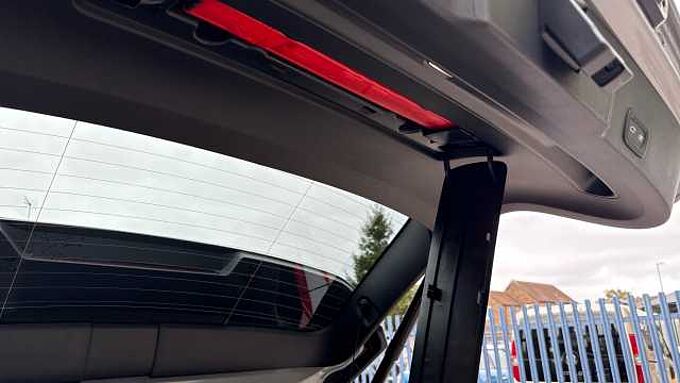 Volvo XC40 Ultra, B3 Mild hybrid, Petrol, Bright