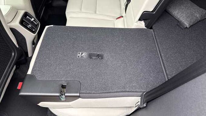 Volvo XC40 Ultra, B3 Mild hybrid, Petrol, Bright