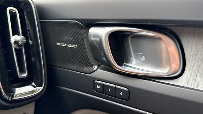 Volvo XC40 Ultra, B3 Mild hybrid, Petrol, Bright