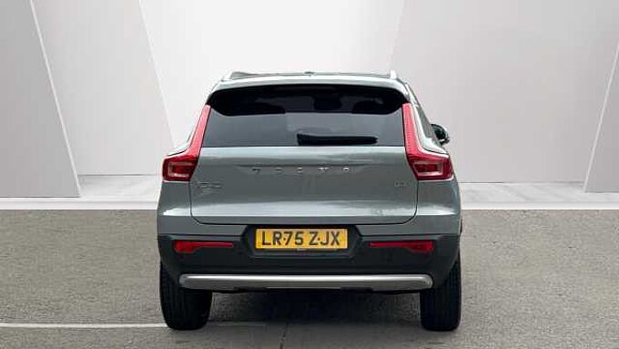 Volvo XC40 Ultra, B3 Mild hybrid, Petrol, Bright