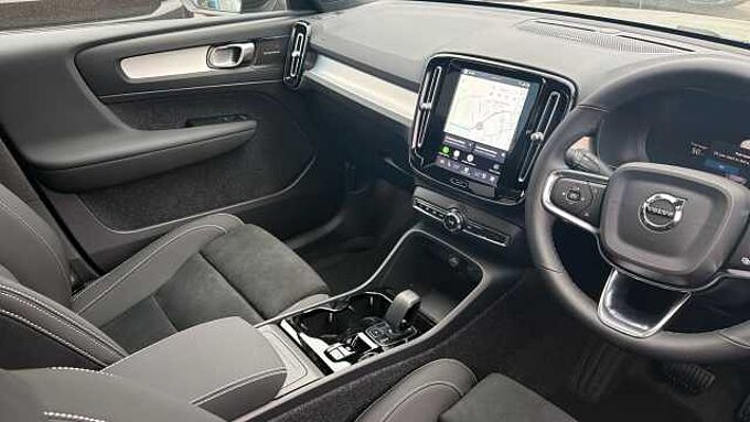 Volvo XC40 Black Edition Ultra, B4 Mild hybrid, Petrol