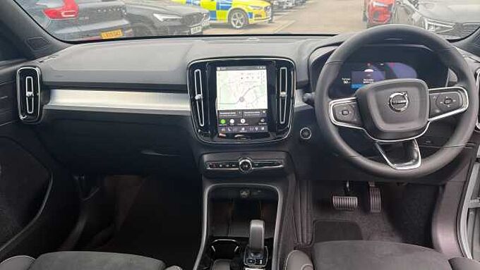 Volvo XC40 Black Edition Ultra, B4 Mild hybrid, Petrol