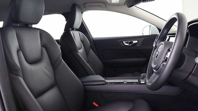 Volvo V60 Cross Country Cross Country B5 AWD mild hybrid