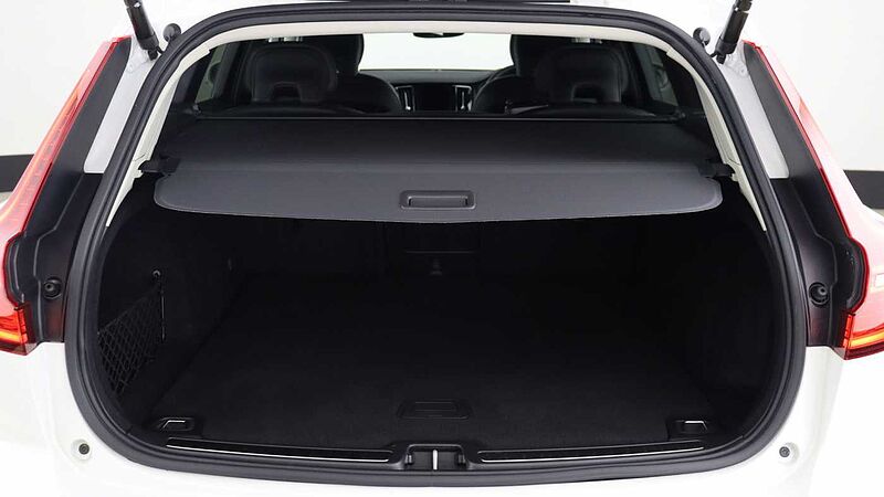 Volvo V60 Cross Country Cross Country B5 AWD mild hybrid