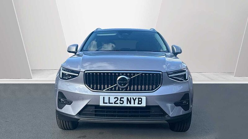 Volvo XC40 Ultra, B3 Mild hybrid, Petrol, Bright