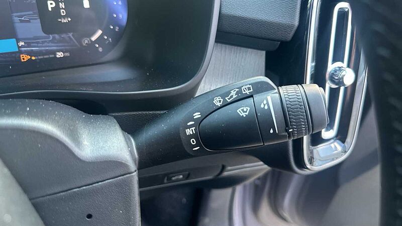 Volvo XC40 Ultra, B3 Mild hybrid, Petrol, Bright