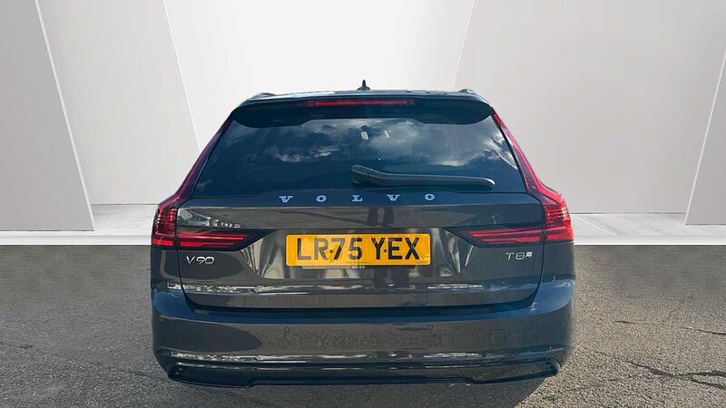 Volvo V90 Ultra, T8 AWD Plug-in hybrid, Electric/Petrol, Dark