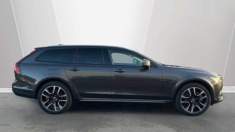 Volvo V90 Cross Country Country, B5 AWD mild hybrid