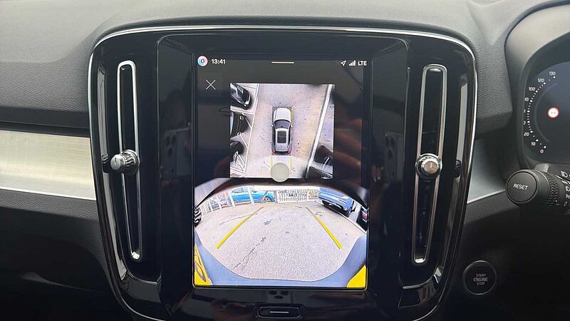 Volvo XC40 Black Edition Ultra, B4 Mild hybrid, Petrol