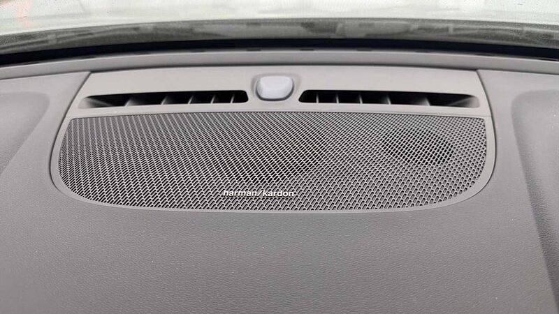 Volvo XC40 Black Edition Ultra, B4 Mild hybrid, Petrol