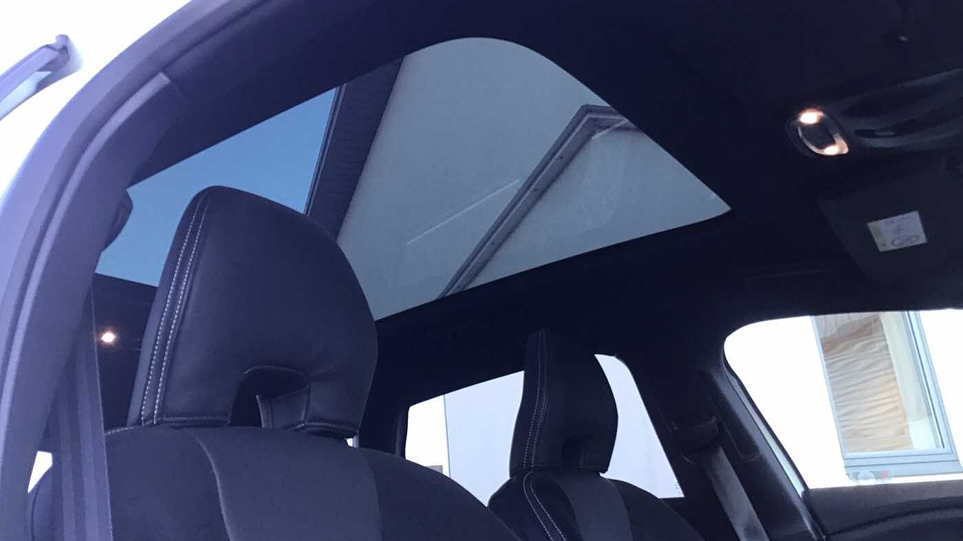 Volvo V40 T3 R-Design Automatic