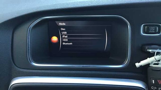 Volvo V40 T3 R-Design Automatic