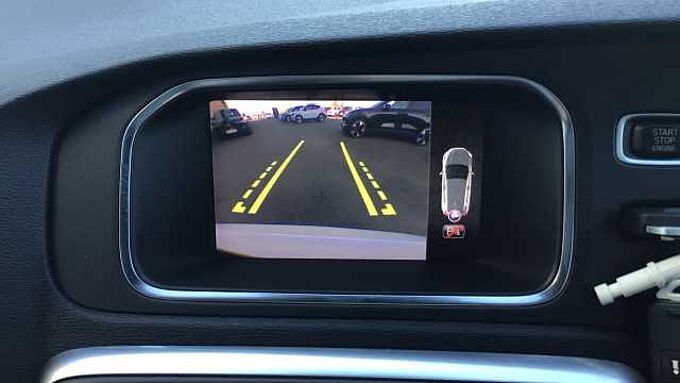 Volvo V40 T3 R-Design Automatic