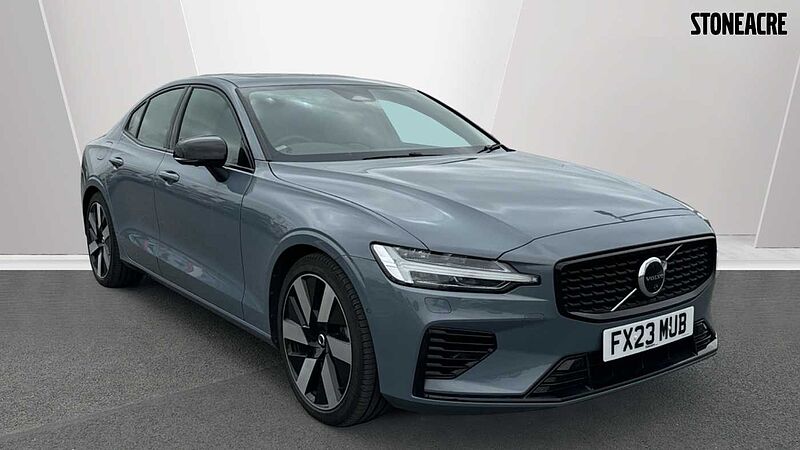 Volvo S60 Recharge Ultimate, T8 AWD plug-in hybrid, Electric/Petrol, Dark