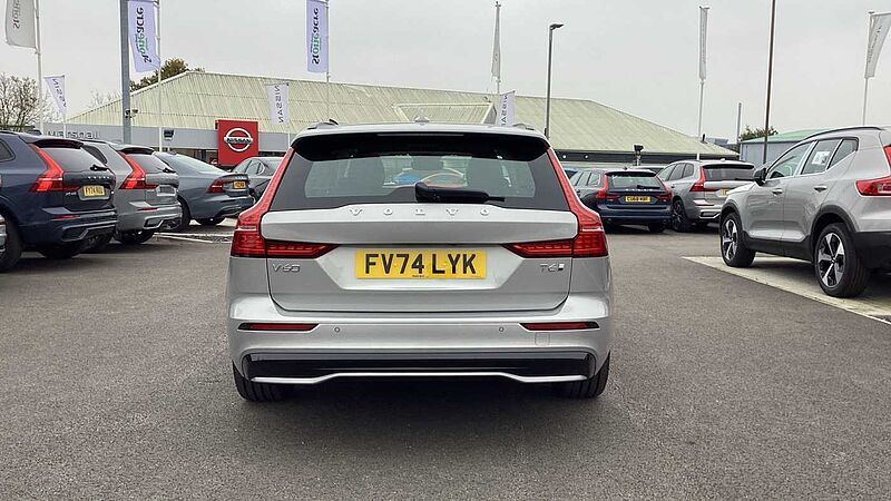 Volvo V60 Plus, T6 AWD Plug-in hybrid, Electric/Petrol, Dark