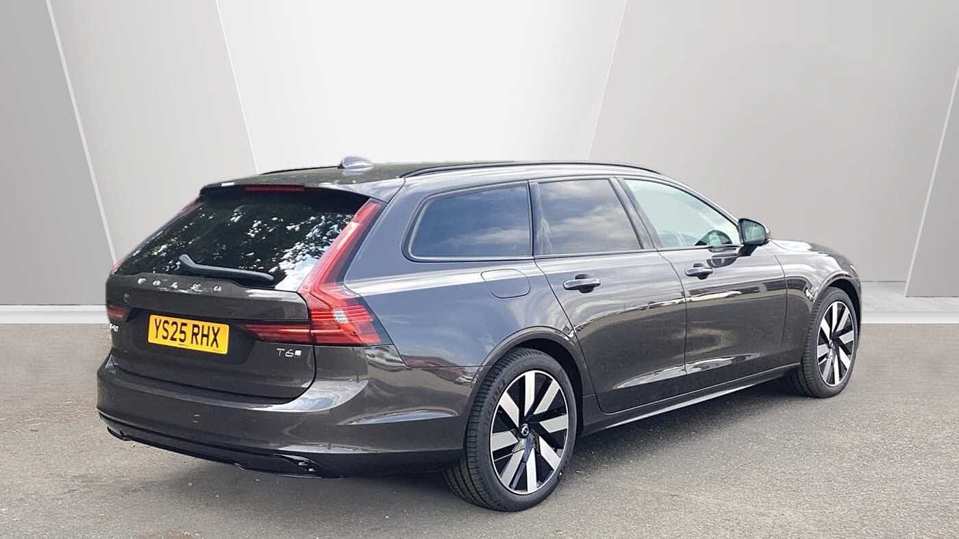 Volvo V90 Plus, T6 AWD Plug-in hybrid, Electric/Petrol, Dark