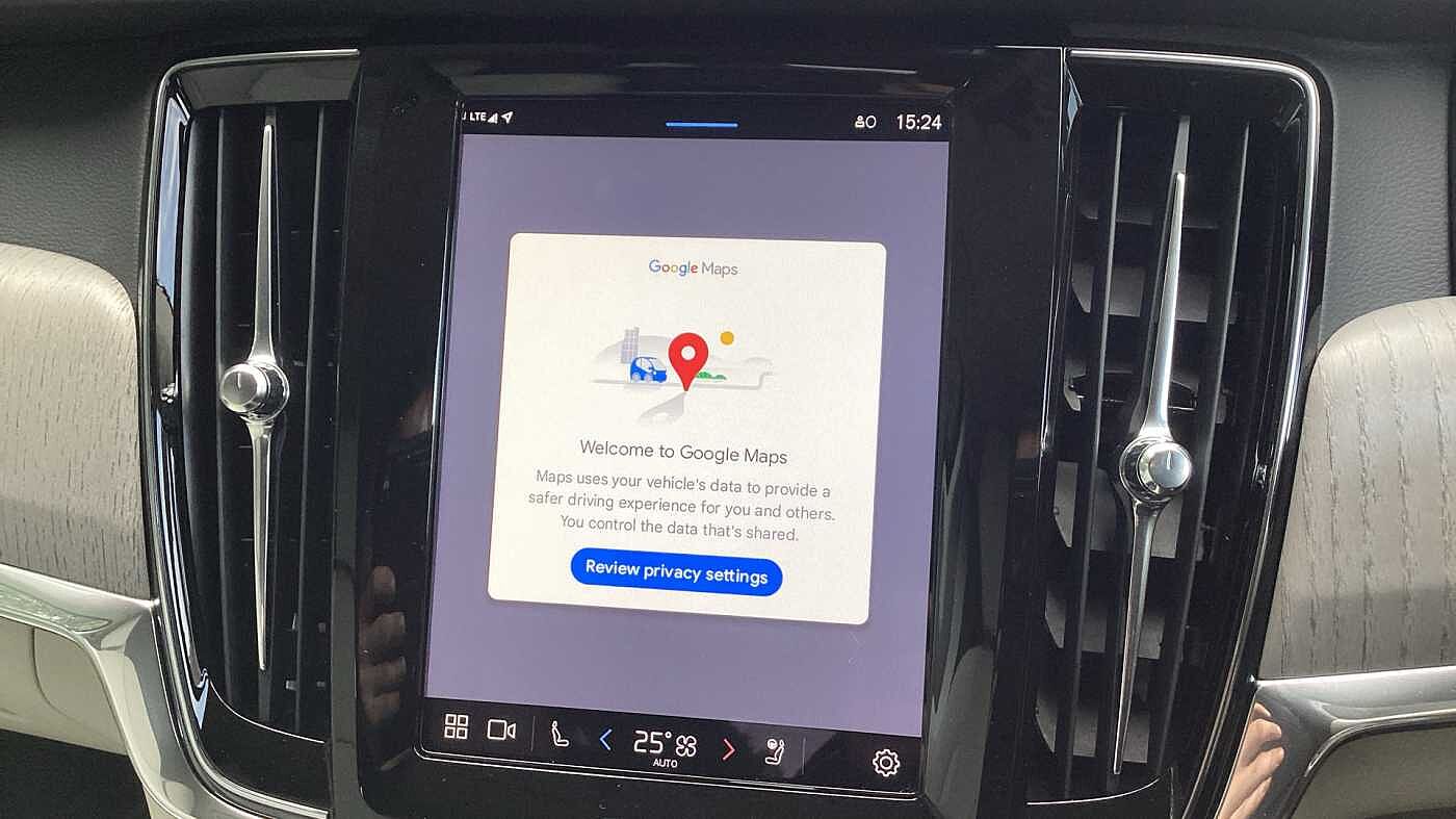 Volvo V90 Plus, T6 AWD Plug-in hybrid, Electric/Petrol, Dark