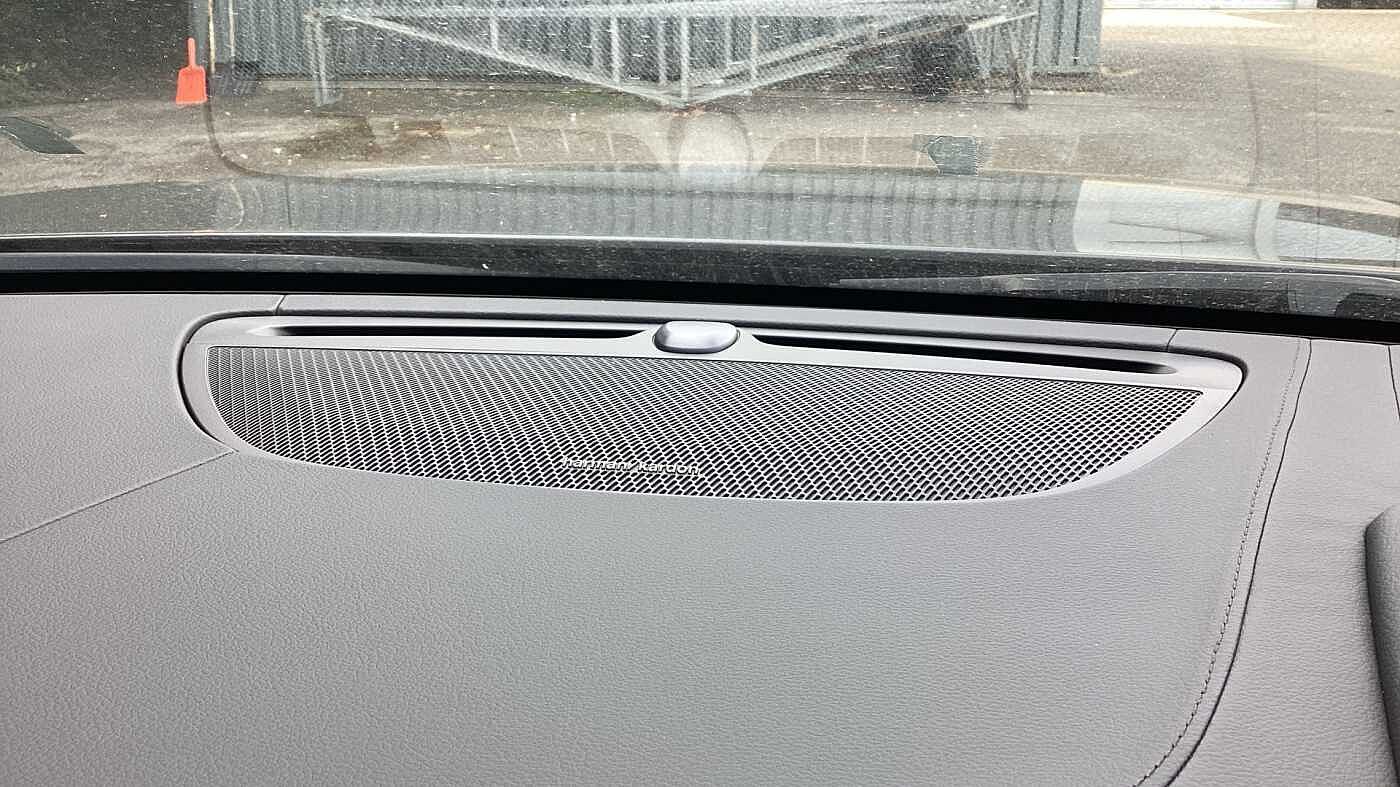 Volvo V90 Plus, T6 AWD Plug-in hybrid, Electric/Petrol, Dark