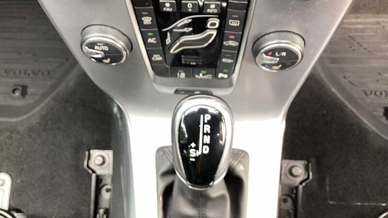 Volvo V40 Cross Country D3 Pro Automatic