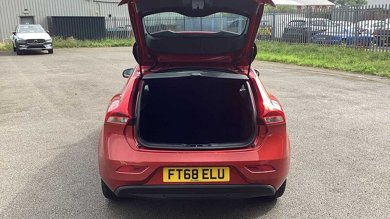 Volvo V40 T2 Inscription Automatic