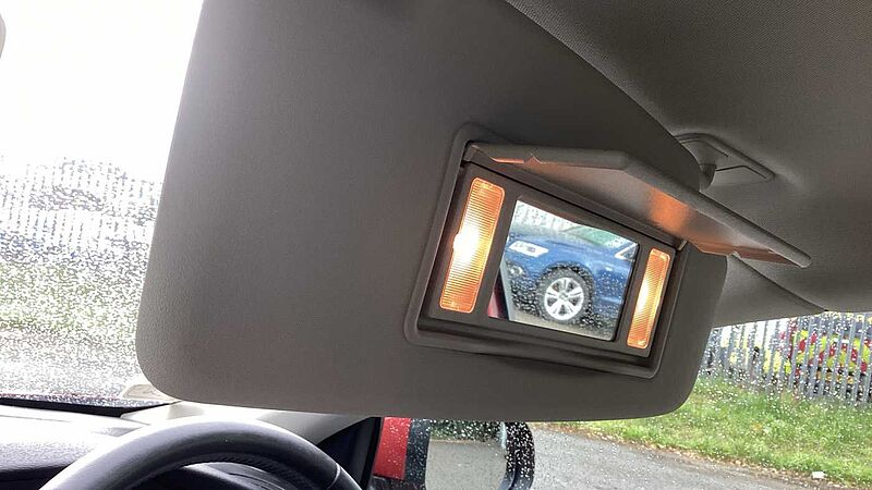 Volvo V40 T2 Inscription Automatic