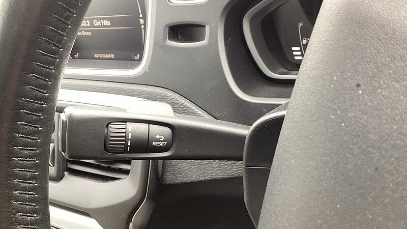Volvo V40 T2 Inscription Automatic