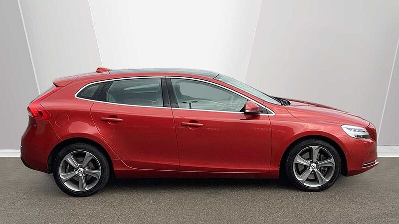 Volvo V40 T2 Inscription Automatic