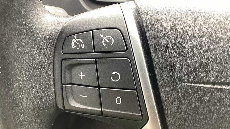 Volvo V40 T2 Inscription Automatic