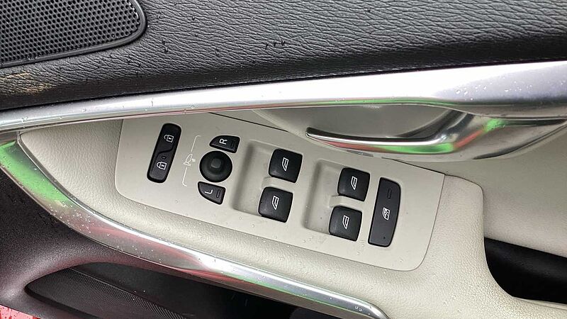 Volvo V40 T2 Inscription Automatic