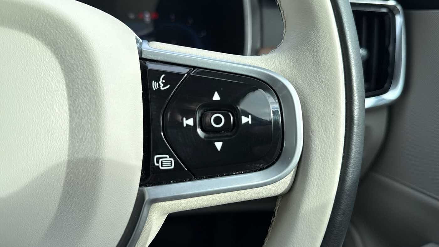 Volvo V90 2.0 B5D Cross Country 5dr AWD Auto Diesel Estate